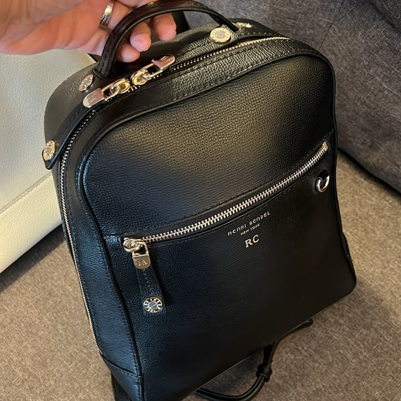 HENRI BENDEL ‘BOWERY’ BLACK LEATHER BACKPACK - Picture 11 of 16